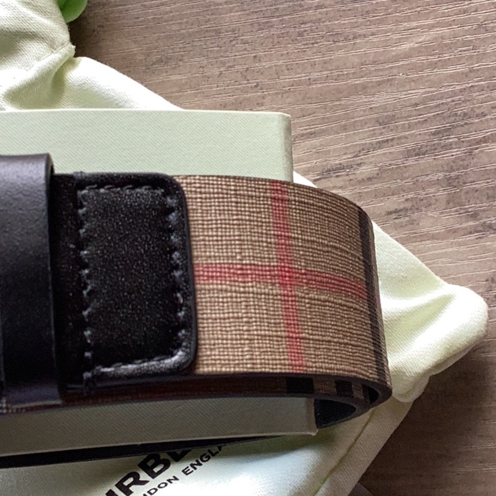 NWT Burberry Gray35 Pin Buckle Vintage Check Belt size 105 - Picture 3 of 9